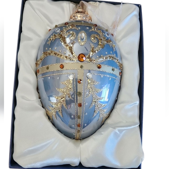 Kurt Adler Other - Elegant Blue and Gold Holiday Ornament